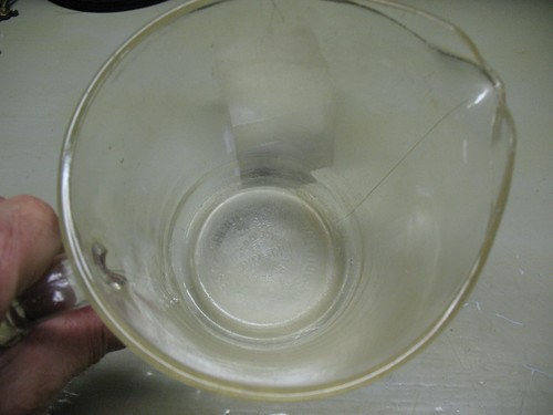 FIRE KING 499 TM REG. 32 oz. GRADUATED PITCHER VINTAGE ORIGINAL - Picture 3 of 5