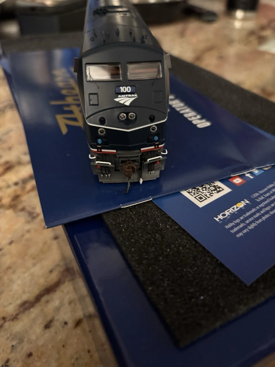 Locomotive Athearn HO 3673 P40 AMTRACK AMD 103 N°803 - Boîte D'origine