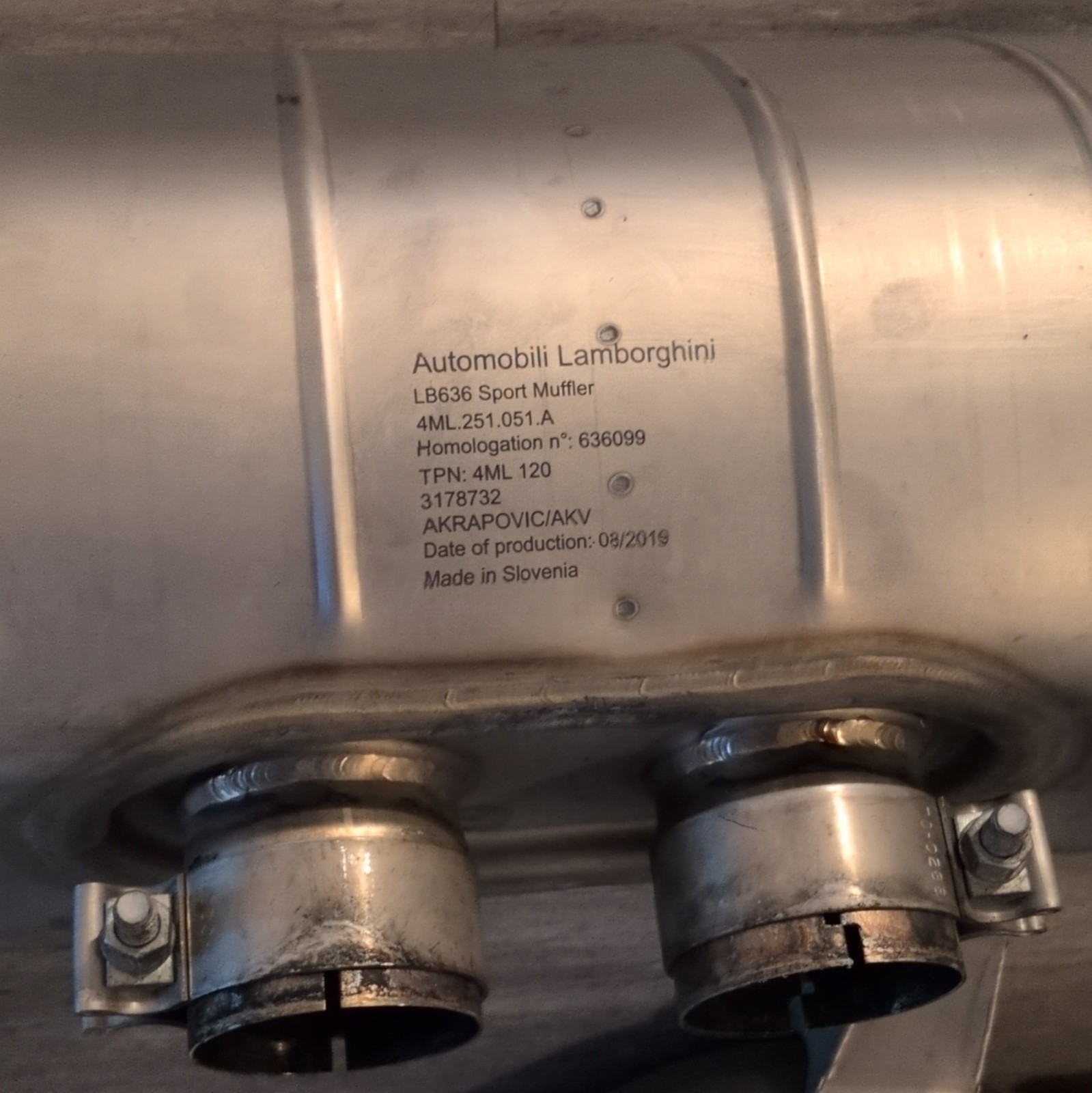 Lamborghini Urus Exhaust systems Set P/N 4ML251051A