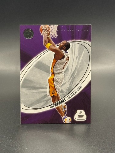 Kobe Bryant #2 2004 Skybox E-XL card