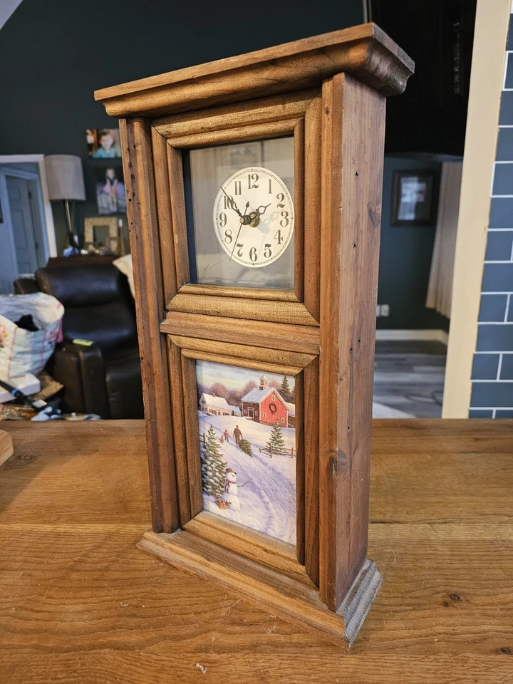 Vintage Mantle Clock With Winter Scene in good Condition and Working Decor - Image 2 of 4