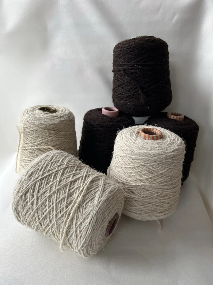 Aran Wool Yarn Cones - Image 3 of 4