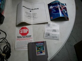 Vintage Nintendo NES Power Glove Controller Size Large with Original Box