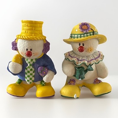 Sarah s Attic Snow Wonders April Easter & May Spring Snickers Lot Of 2 Resin