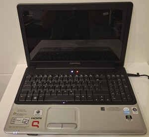 HP compaq presario cq61 Notebook  Hewlett Packard 15,6" Display ( 2009 )