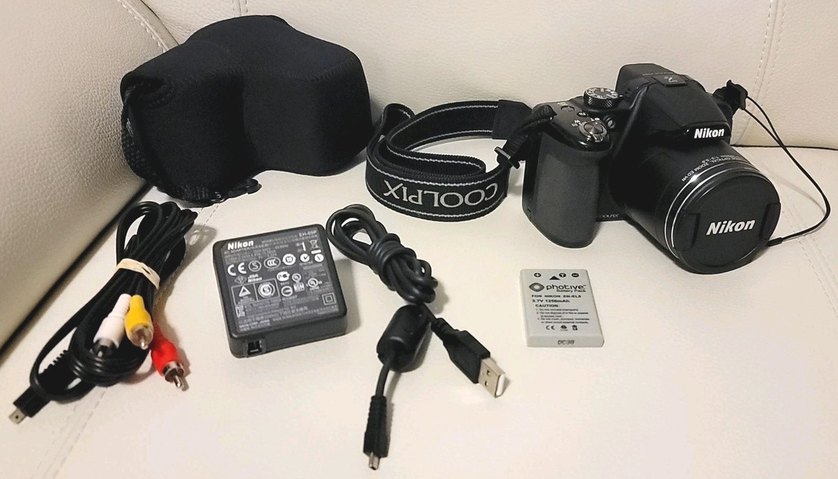 Nikon COOLPIX P520 18.1 MP CMOS Digital Camera w/ 42x Zoom, Full