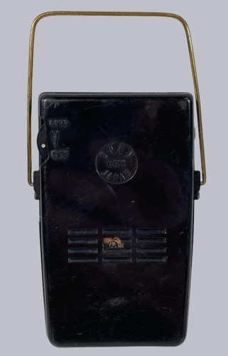 Vintage Sony 6 Transistor AM Radio – Working 1960s Pocket Radio with Gold Grill - Picture 2 of 5