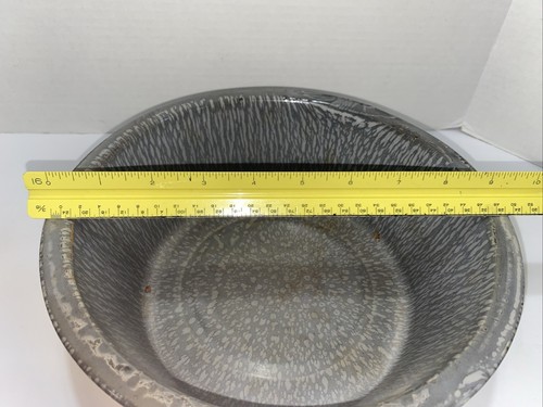 ANTIQUE VINTAGE GRANITEWARE BASIN BOWL PAN 9.5” x 3 - Picture 4 of 5