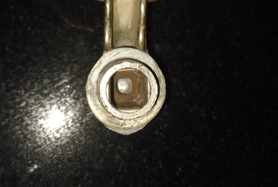 Bielas de ventana de camión Dodge 1941-1947 (4) y manija (1) OEM VINTAGE 2953 ART DECO Foto 2 de 3