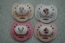 Magnetic Pacifier For Reborn Doll - Minnie