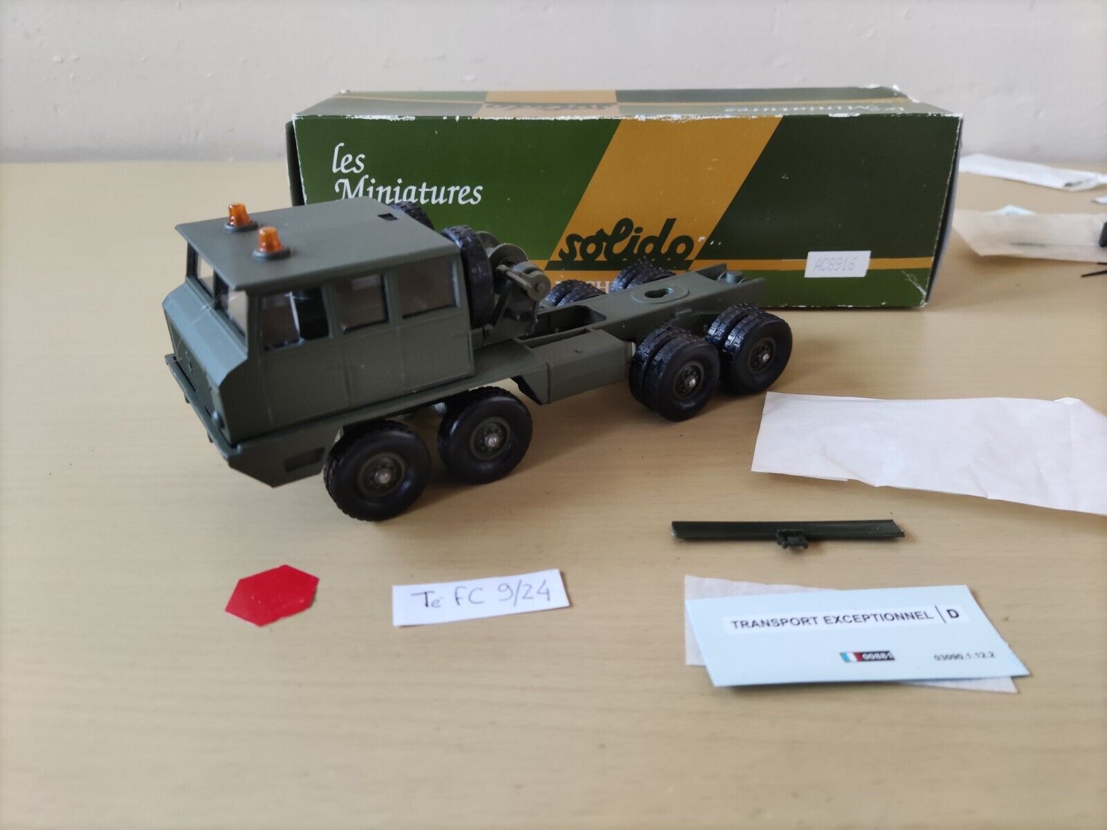 Foto 1 di 2