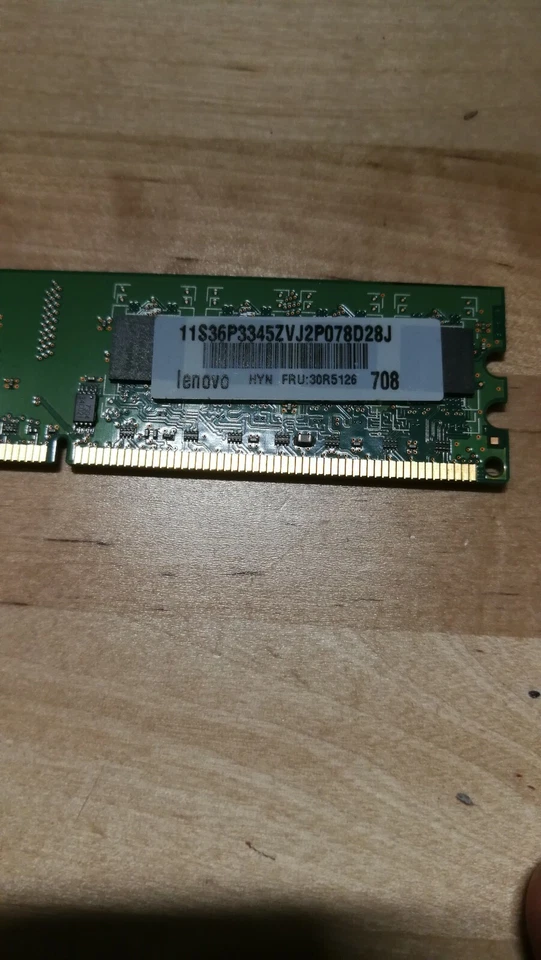 1GB Hynix DDR2 RAM PC2-5300U-555-12 667MHz CL5 HYMP512U64EP8-Y5 AB-A 41X4256 - Image 4 of 4