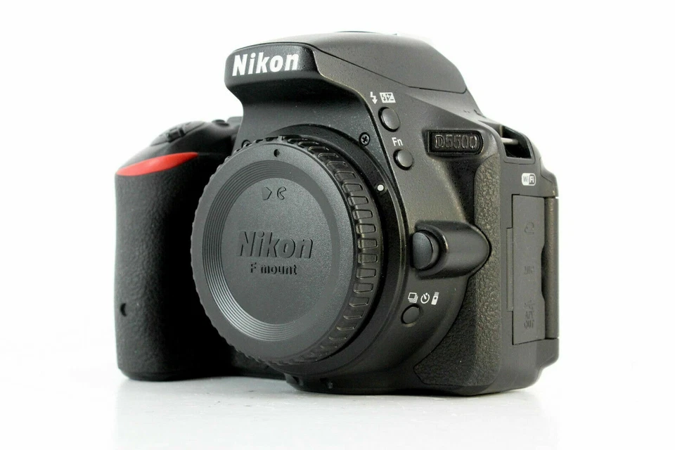 Nikon D5500, photo 1 of 4