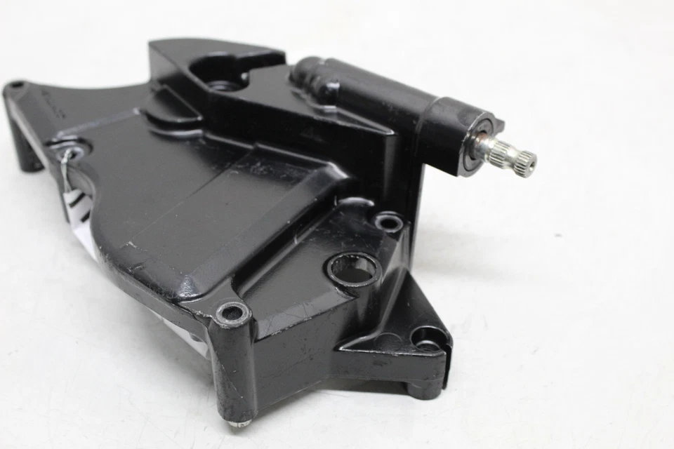 06-20 SUZUKI GSXR 600 750 OEM ENGINE SPROCKET COVER - Image 2 of 4