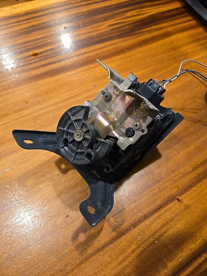 Toyota Tacoma 3RZ 1999 2,7 unidad de actuador de control de crucero 88002-35080 P7520b2 Foto 3 de 3