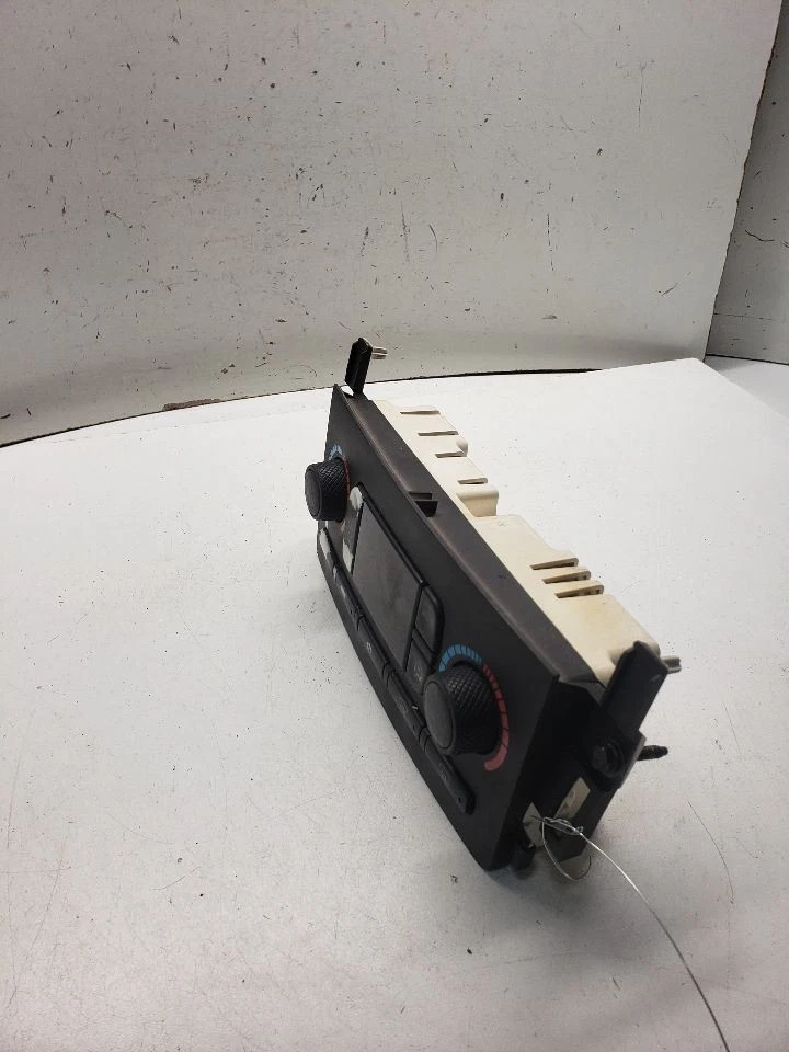 Control de temperatura compatible con 06-09 SAAB 9-7X 1425109 Foto 2 de 4