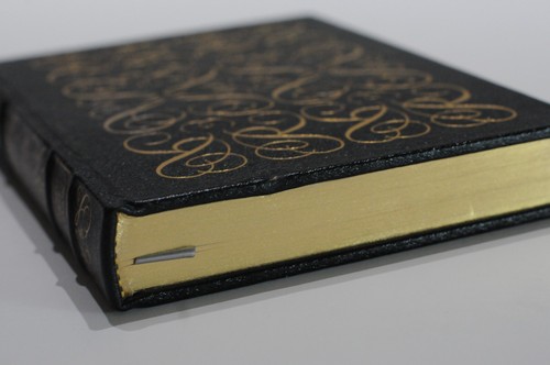 EASTON PRESS TO THE LAND OF THE LIVING BY ROBERT SILVERBERG SIGNED FIRST EDITION - Foto 5 di 10