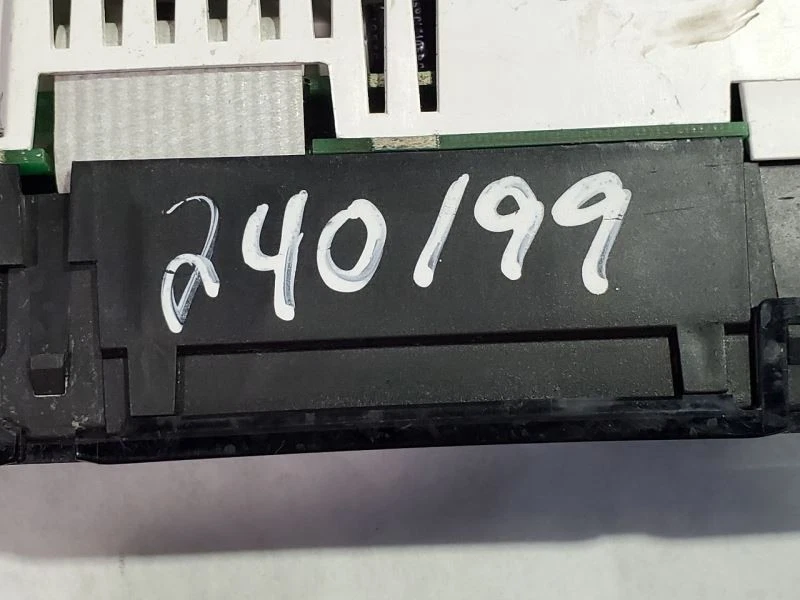 Reloj digital Toyota Avalon 1997 OEM Foto 4 de 4