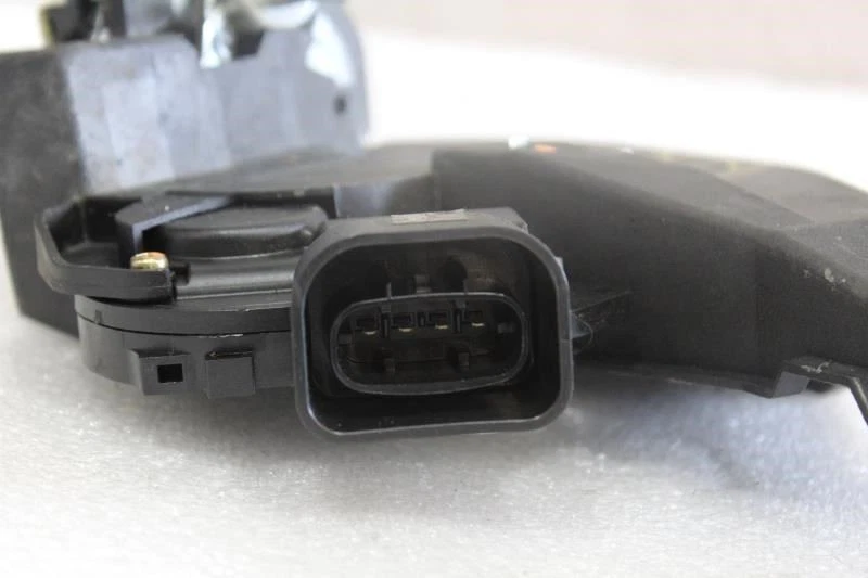 2001 2002 2003 2004 2005 LEXUS IS300 puerta trasera derecha pestillo cerradura actuador Foto 3 de 4