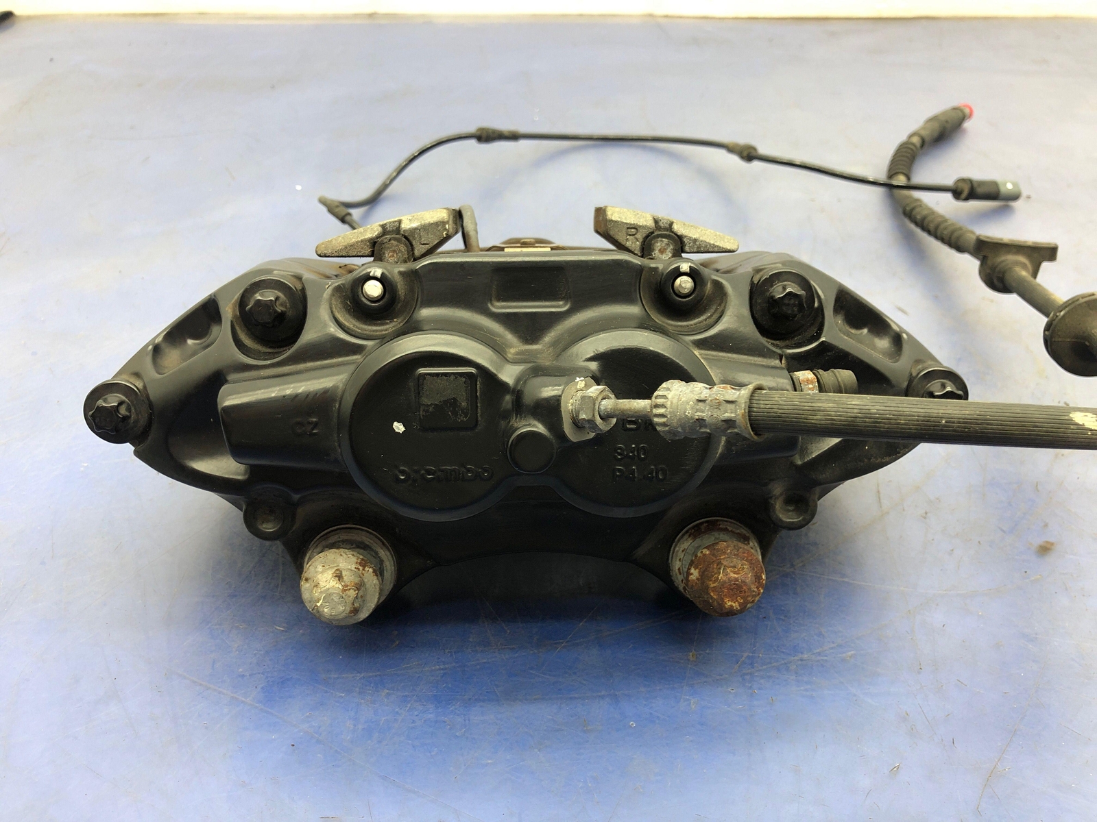 2014 - 2019 BMW I8 OEM LH FRONT LEFT BRAKE CALIPER *9K MILES* 34116870627