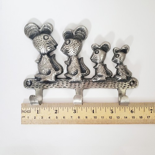 Silver Tone Metal Mouse FAMILY OF MICE Key Holder WALL HOOKS Door Hook Hanger - Picture 5 of 6