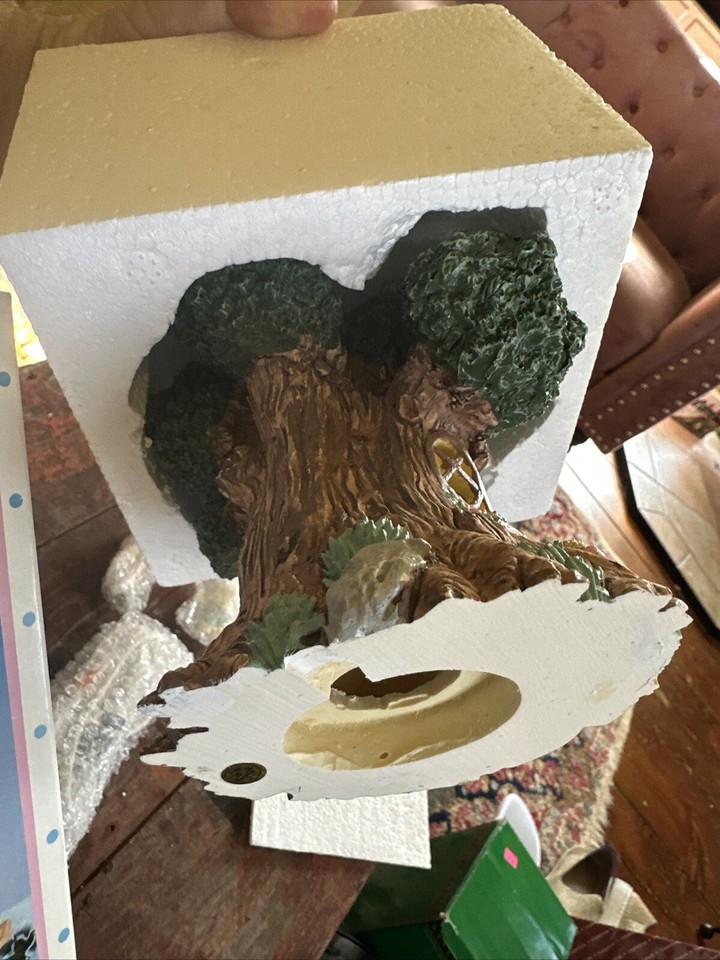 Vintage Easter Village Set 7Pc Bunny and Lighted Tree House w/Light