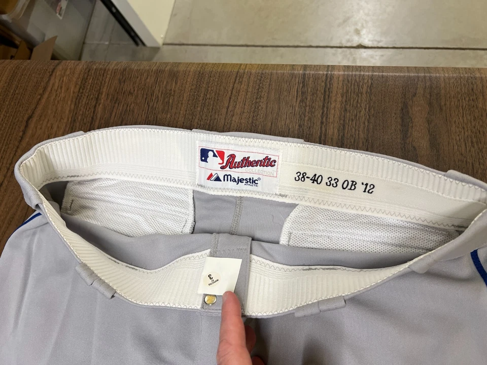 Pantalones emitidos por el equipo de los Dodgers de Los Ángeles 2012 - Majestuosos auténticos - 38/40 x 33 Foto 4 de 4