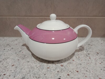 Maxwell & Williams. Havana. Teapot. (C:750mL). Made In China.
