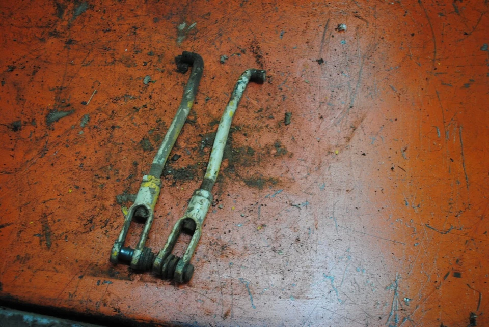 IH Cub Cadet Original Deck Draft Arms 7hp Kohler K161 1961 1962 1963 - Imagem 2 de 2