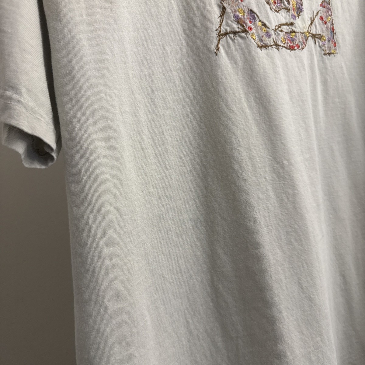 新品 A24 May Queen Embroidered Logo Tee XL A24 Midsommar May Queen Embroidered Logo Tee Size Large T-Shirt | eBay