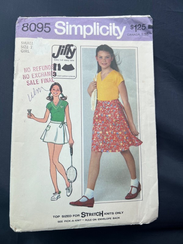 Simplicity 8095- girls top & skirt patterns- size 7- uncut- 1970's