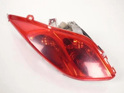 Feu arrière origine pour Scooter MBK 125 Skycruiser 2010 à 2013 37P-H4710-01 - Photo 1/2