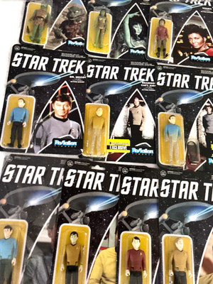Original Star Trek Super7 ReAction Figuren Star Trek Komplettsatz & USPS Briefmarken