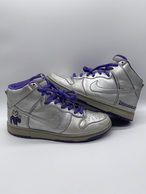 nike dunks dinosaur jr