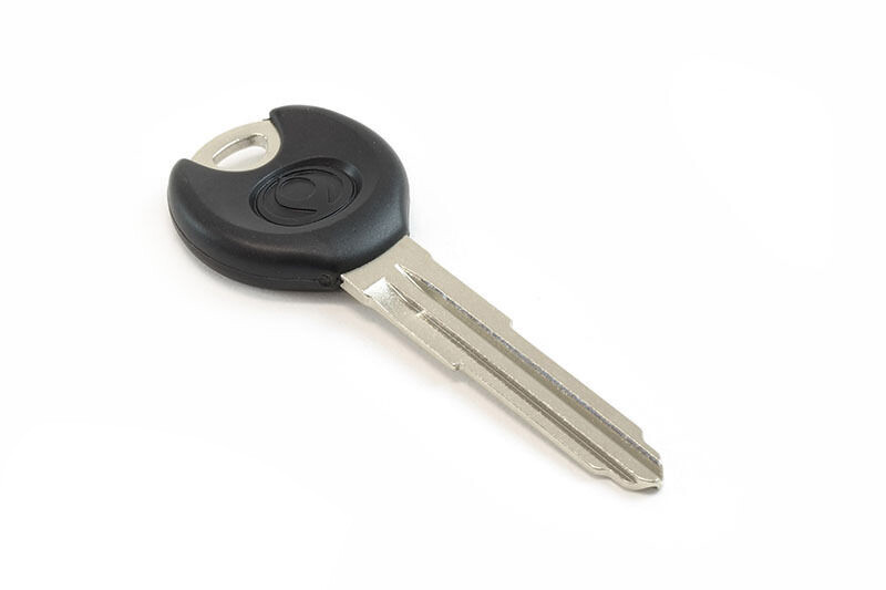 Mazda MX-3 MX-6 323 626 929 Miata MPV Protege RX-7 Key Blank