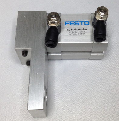 Festo 536227 Kompaktzylinder ADN-16-10-I-P-A mit Montech 54639 IVE Neu 