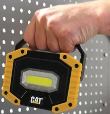 LED Portable Worklight  250  500 LUMENS  Built In Magnets,Cat,