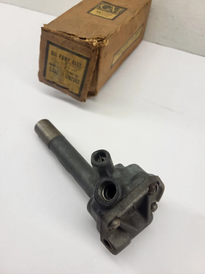 NOS 1953 1955 Chevrolet Corvette Belair Pickup 235 Six Cylinder Oil Pump 3702363 - Image 4 of 4
