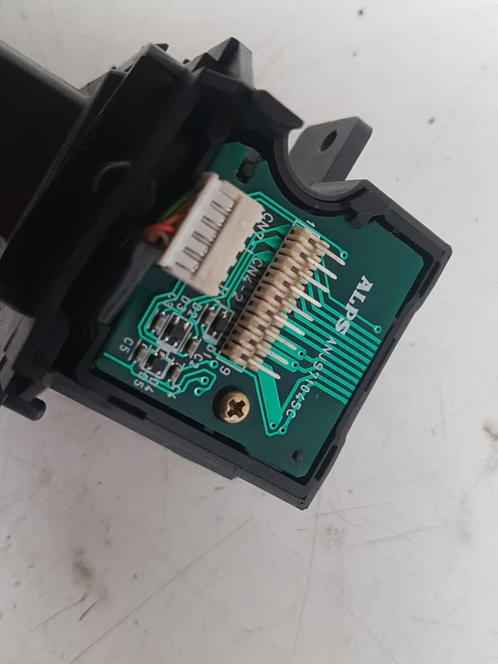 VOLVO V70 T5 SE E3 5 DOHC WIPER STALK 1999-2004 - Изображение 4 из 4