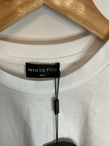 White Fox Women's With Love in the Moment Oversized Cherry T-shirt Limited M/L - Picture 5 of 7