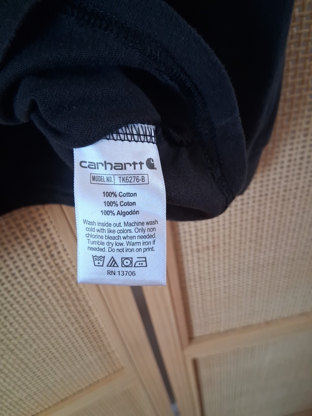 Carhartt Youth Long Sleeve T-Shirt Black Hooded 100% Cotton 14/16 thumbnail 6