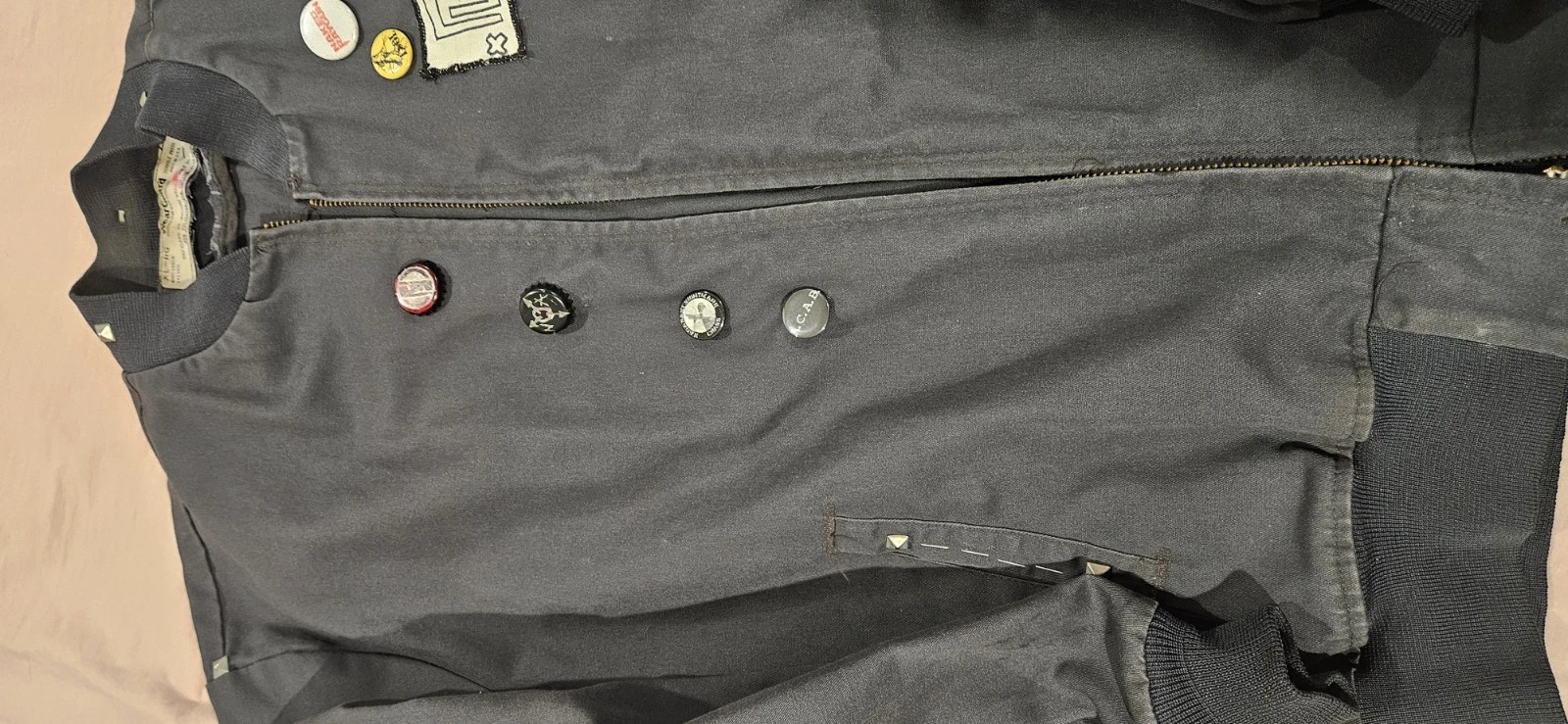Mens PUNK Work Jacket. Homemade with Patches. Size XL. DIY hardcore vintage - product detail image 2