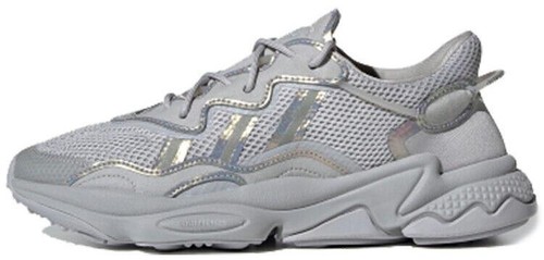 adidas Ozweego  display picture 3