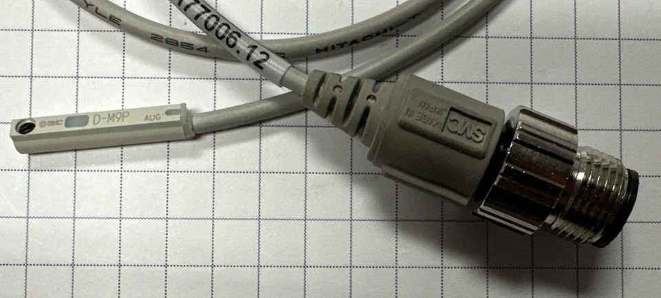 SMC D-M9P AUTO MAGNETIC SWITCH  **USED - GUARANTEED** - Image 2 of 2