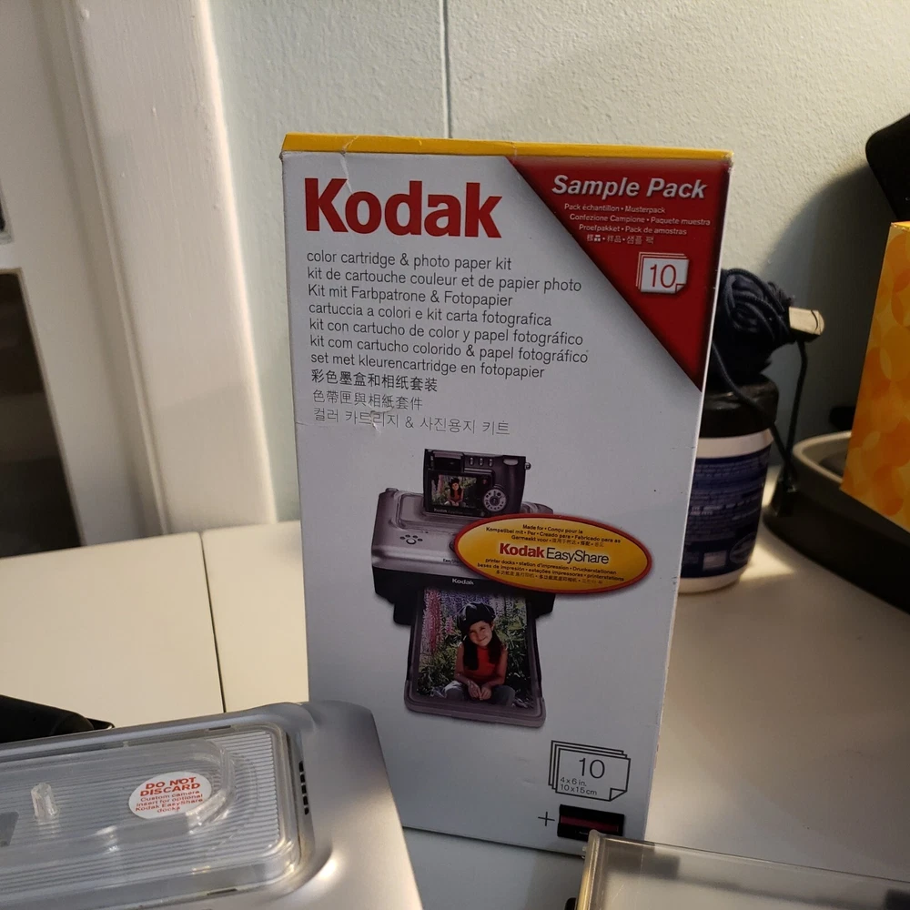 Kodak EasyShare Photo Printer Dock Base w/ Manuals, Charger, Cords, Software CD