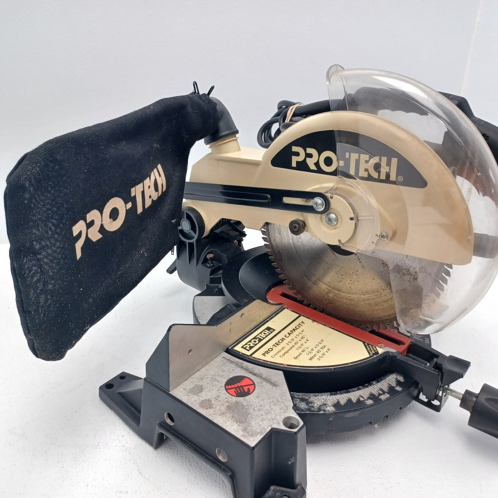 Compound Miter Saw 13 AMPS 120 Volts 
