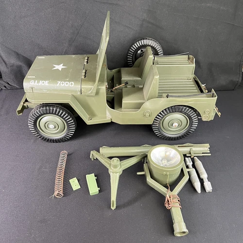 Vintage 1965 Hasbro GI JOE Official Jeep Combat Set #7000 W/ Parts