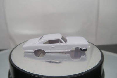 NEW AUTO WORLD THUNDERJET '69 DODGE CHARGER UNPAINTED SLOT CAR BODY! 4 DASH AW!