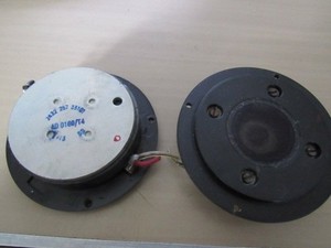 1 pair of PHILIPS BRAND DOME TWEETERS. #2422-257-33101 #AD0160/T4. WORK. BELGIUM