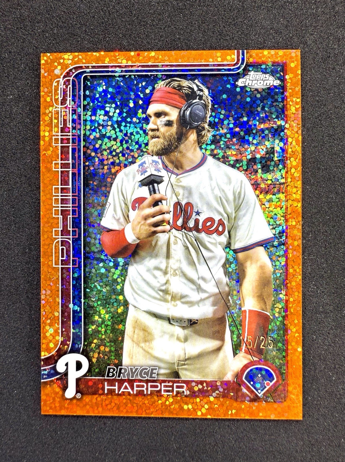 Bryce Harper 2025 Topps Chrome #150 Image Variation IV Orange Speckle /25